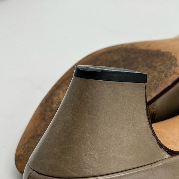 Vtg Salvatore Ferragamo Women Leather Heels Tan Alligator Inlay Italy Sz 10 AA - Picture 15 of 15